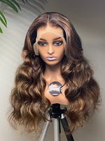 Load image into Gallery viewer, 24” Elinor 13x4 Lace Frontal Wig.
