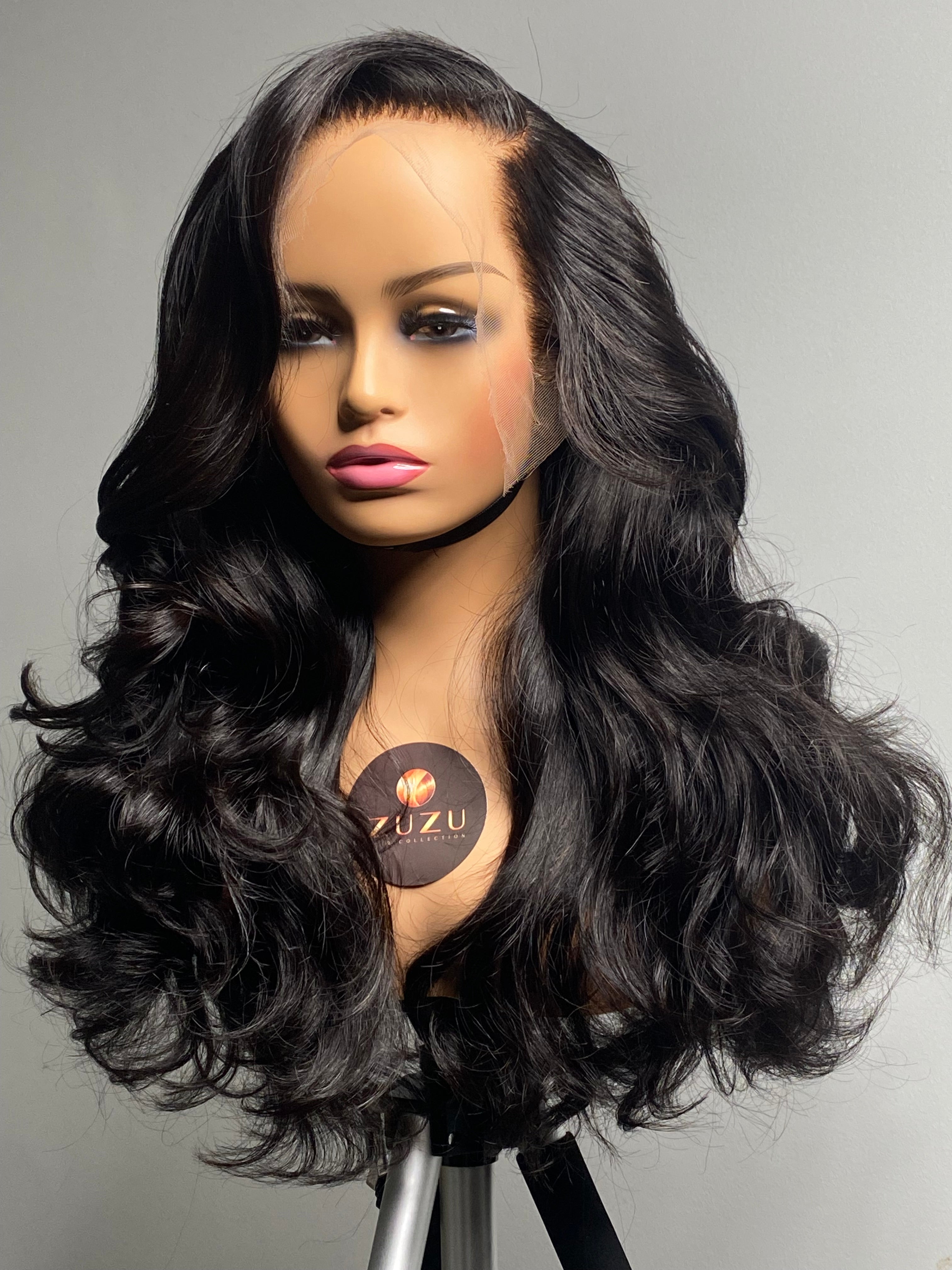 22” 13X4 HD LAYERED WIG