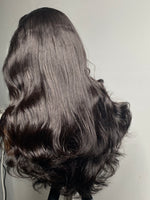 Load image into Gallery viewer, 22” 13X4 HD LAYERED WIG
