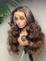 Load image into Gallery viewer, 24” Elinor 13x4 Lace Frontal Wig.
